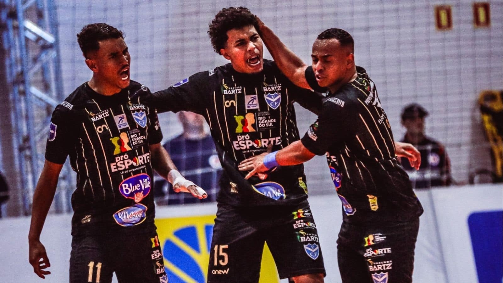 Vélez Camaquã avança aos playoffs em sua temporada de estreia na Liga Nacional de Futsal. Foto: Ricardo Weschenfelder/Vélez.