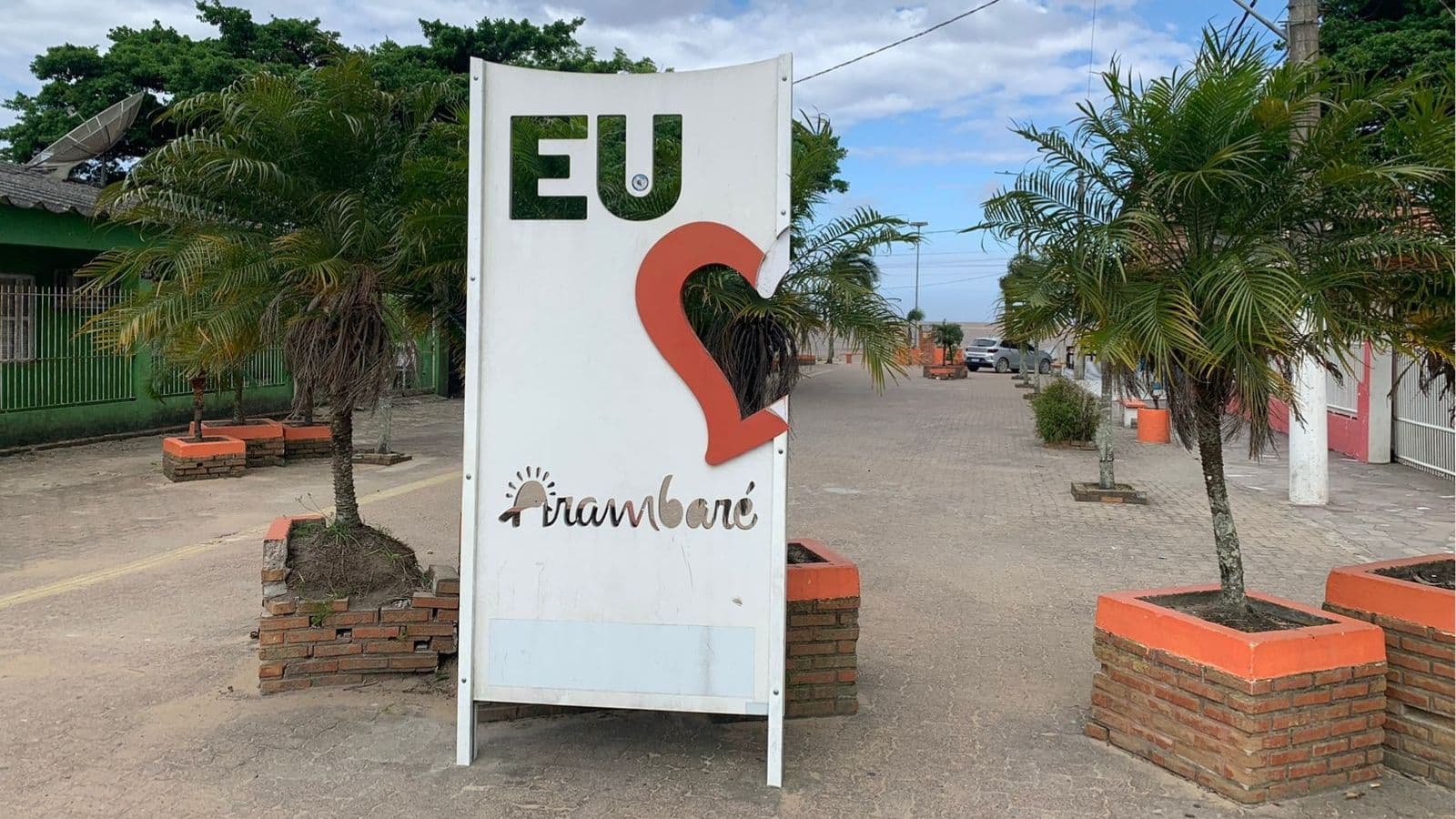Mais da metade das casas de Arambaré são usadas para veraneio. Foto: Arquivo/Rádio Acústica FM.