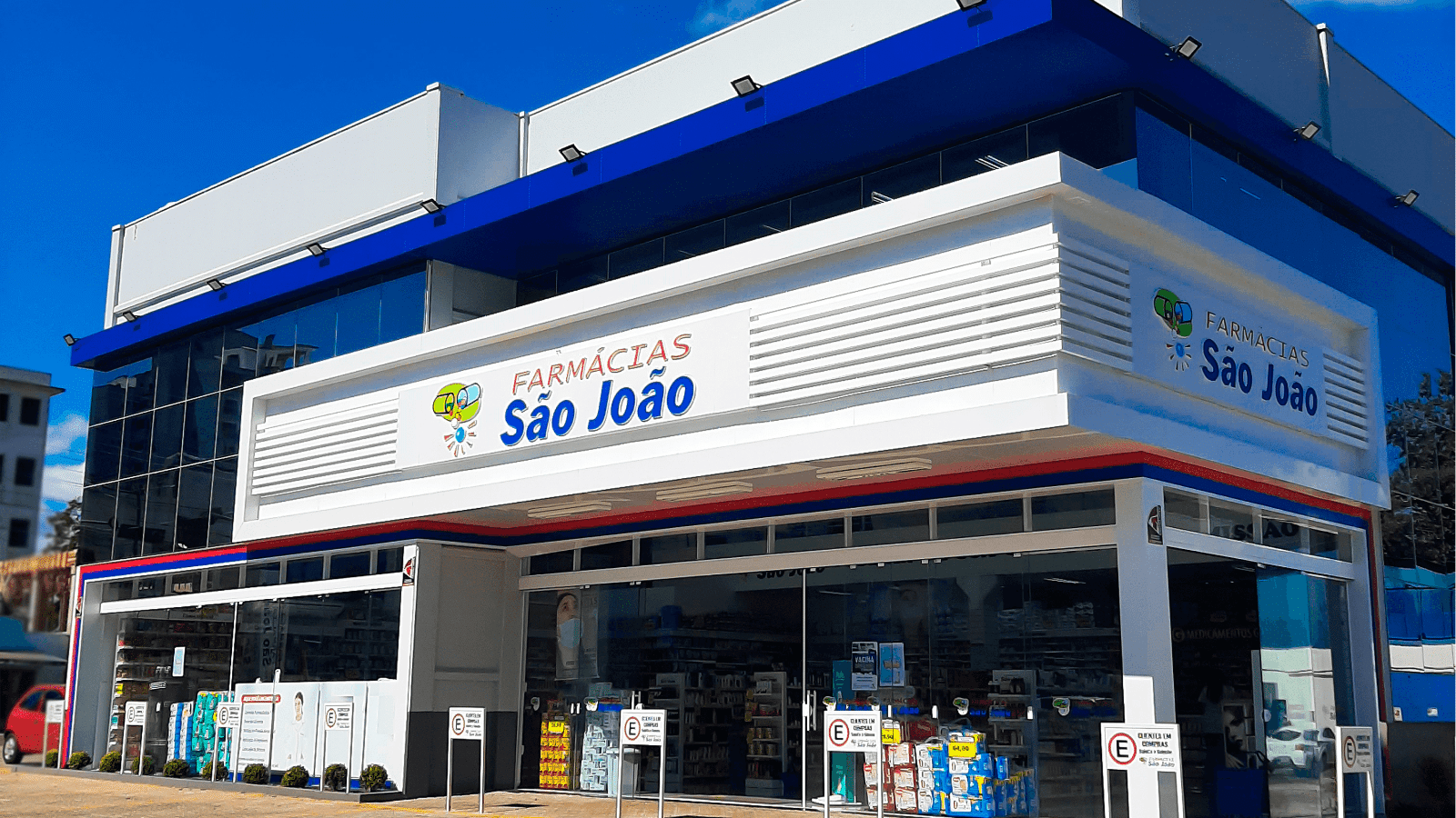 Farmácias São João abre vaga de emprego para atendente em Camaquã com oportunidades para PCDs