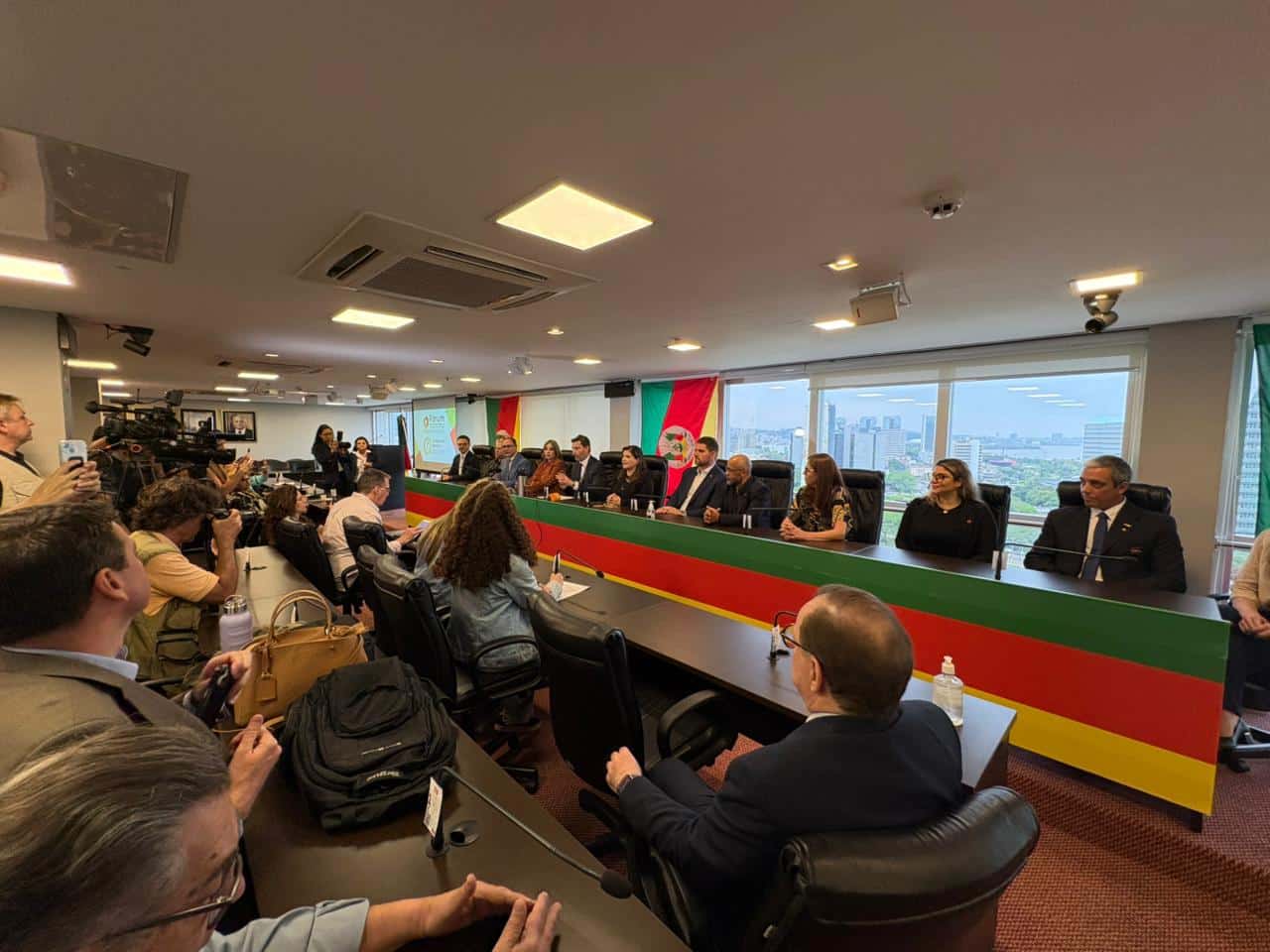 Conselhos profissionais do RS criam fórum para atuação em defesa de profissionais liberais. Foto: Fábio Klar Renner | Acústica FM