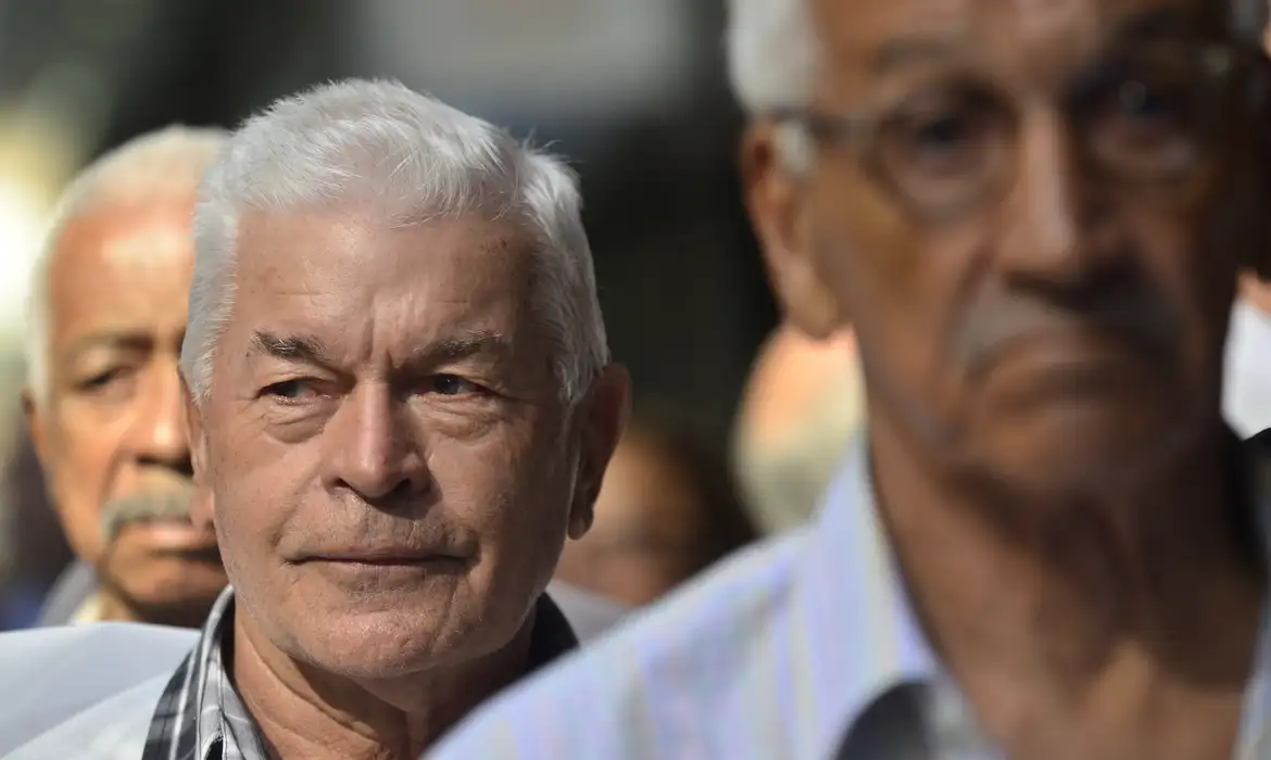 Revisão da vida toda: INSS vence no STF e aposentados têm mudanças