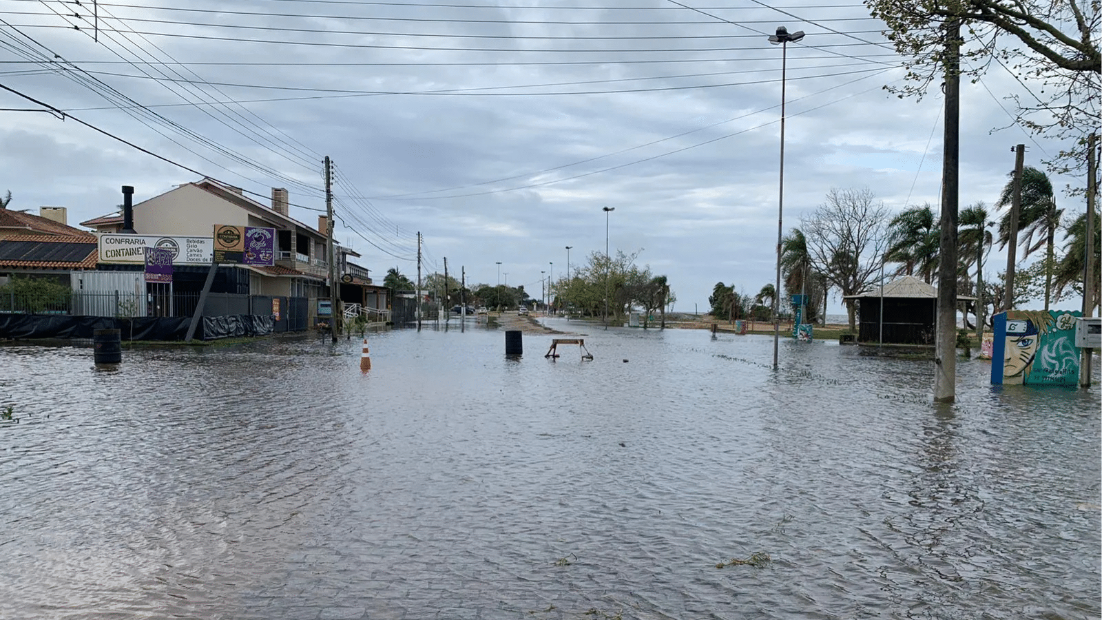 São Lourenço do Sul integra pacote federal para prevenção de desastres. Foto: Arquivo/Rádio Acústica FM. Imagem retrata alagamento em setembro de 2023.