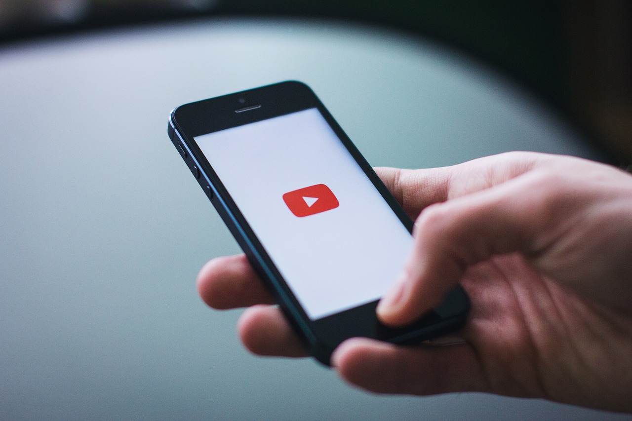 YouTube bloqueia vídeos para quem usa Adblock; entenda a medida