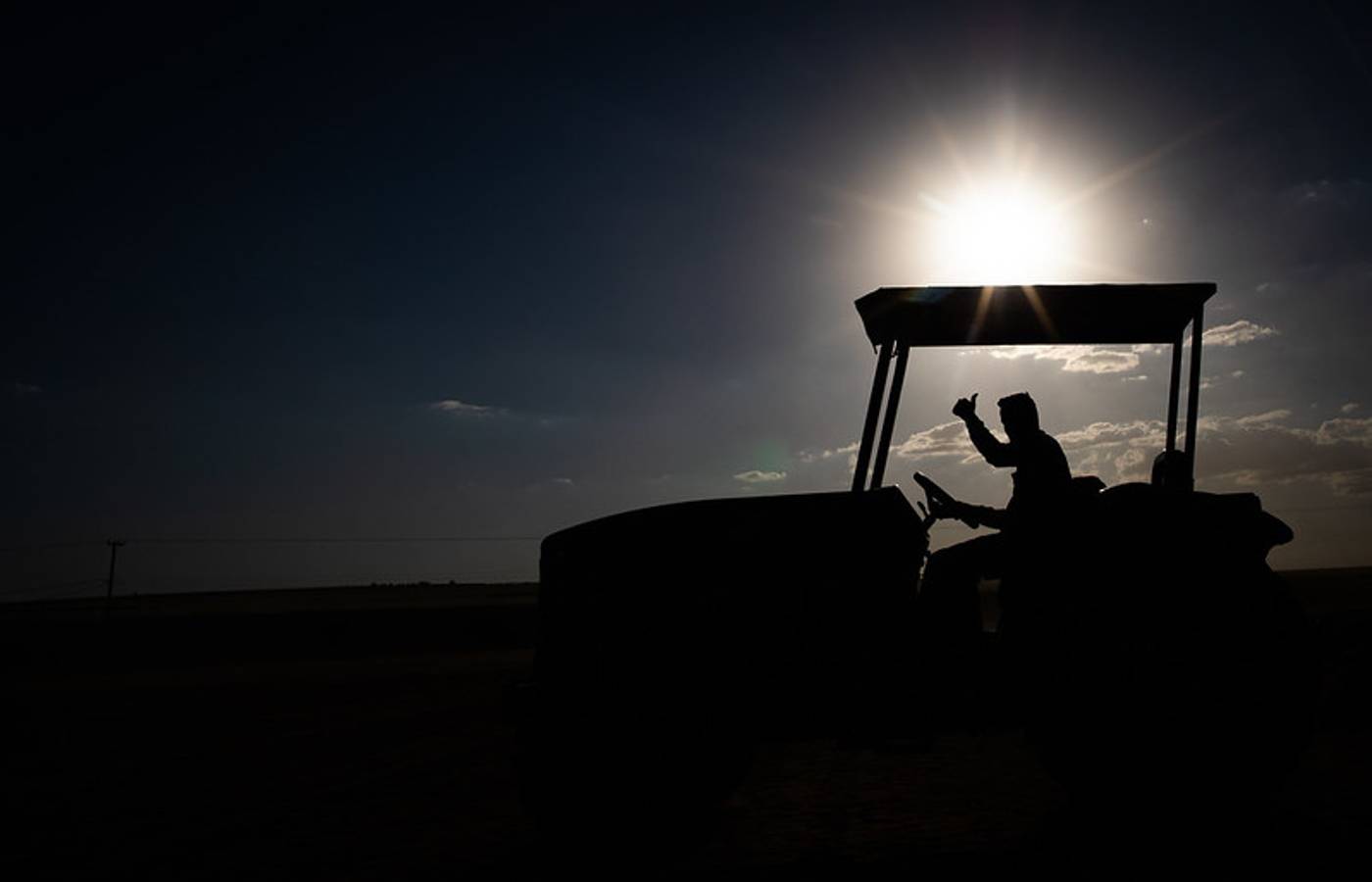 Pacote de modernização de trânsito de máquinas agrícolas em vias públicas avança na Câmara