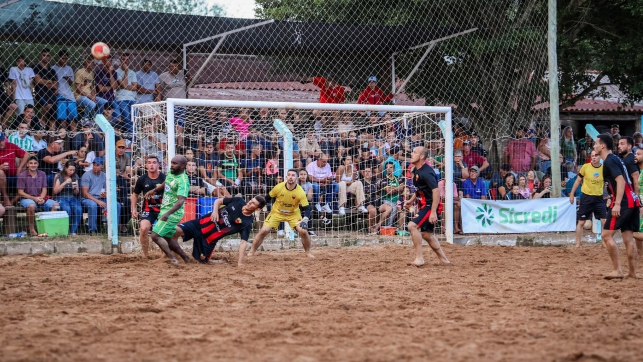 Cristal inicia 45ª edição do Campeonato Praiano em janeiro