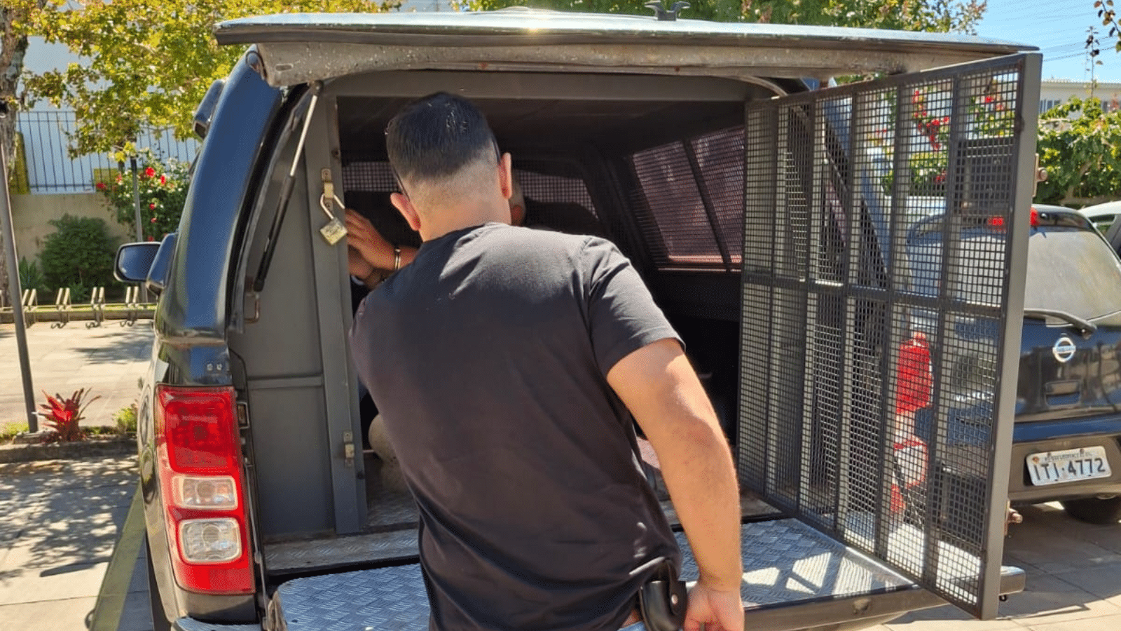 Polícia prende homem por descumprir medida protetiva em São Lourenço do Sul