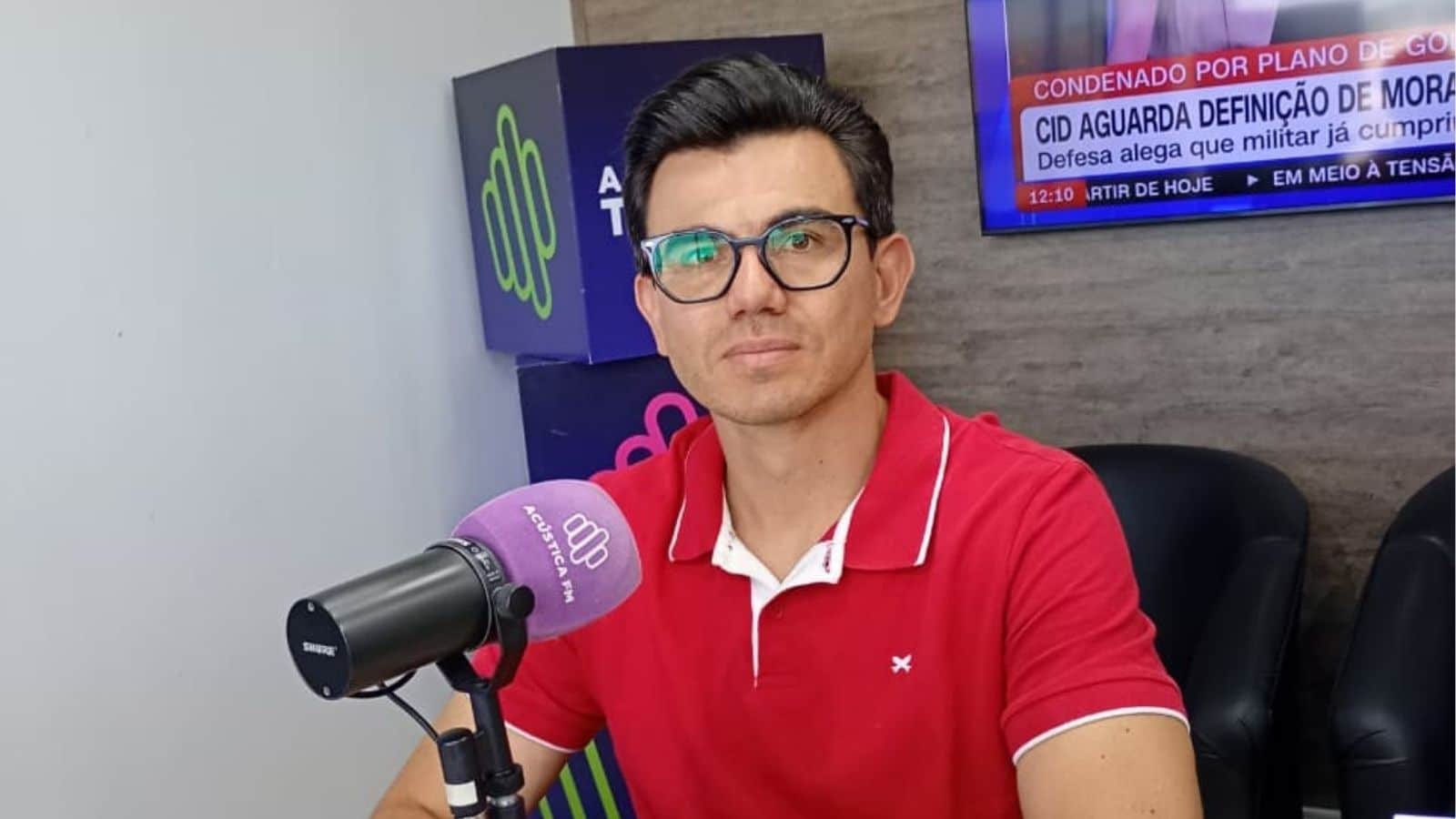 João Pedro Grill confirma pré-candidatura a deputado estadual em 2026. Felipe Marques/Rádio Acústica FM.