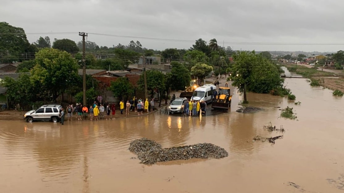 Ciclone deixa desalojados em Camaquã e prefeitura inicia campanha de doações