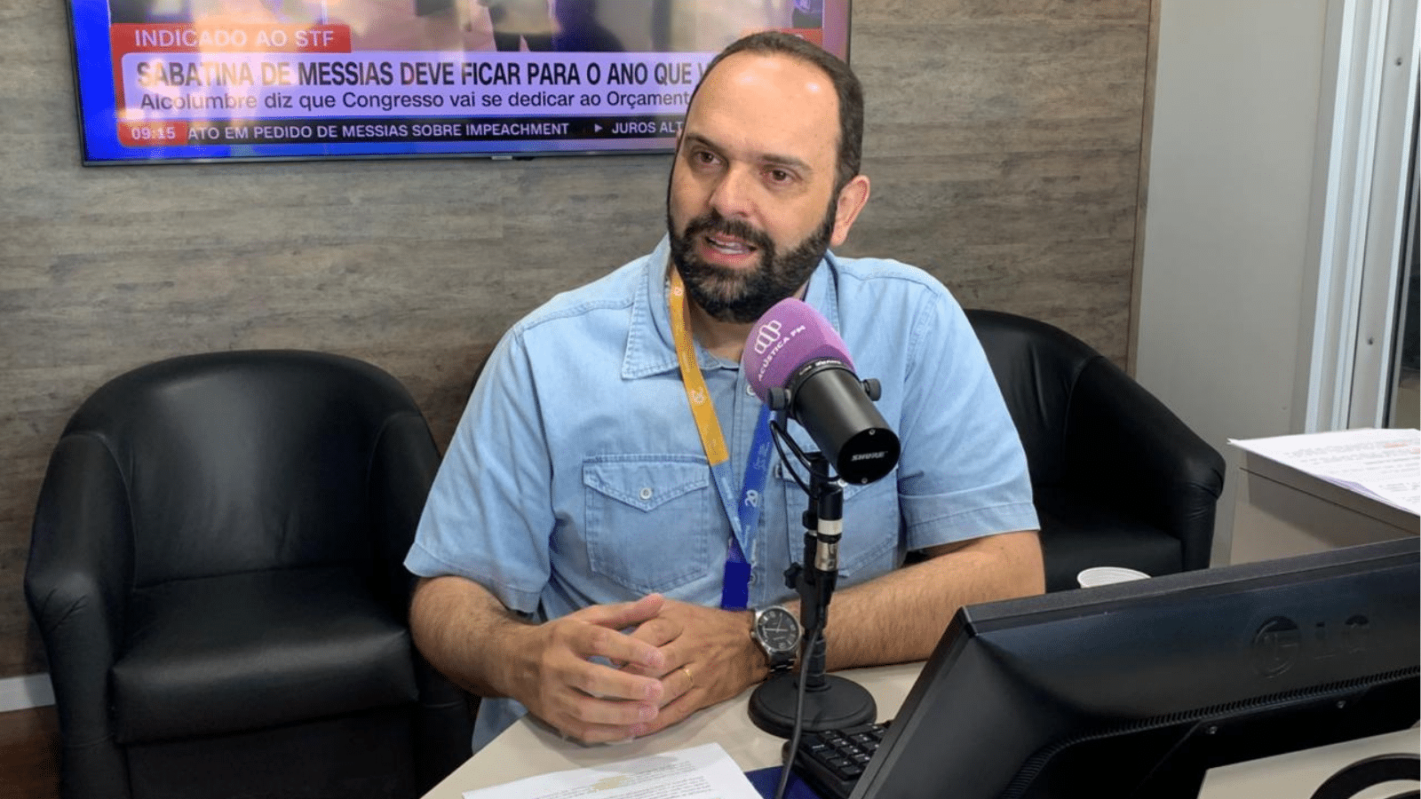 CEEE Equatorial intensifica troca de postes em Camaquã. Foto: Alice Campos/Rádio Acústica FM.