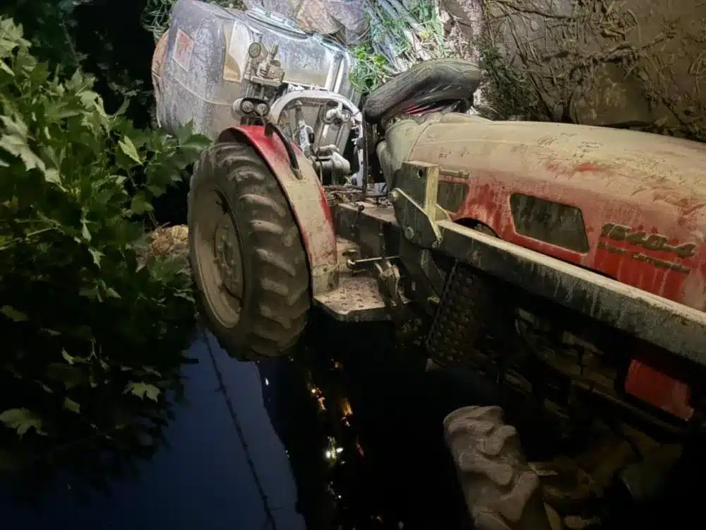 Agricultor morre prensado por trator