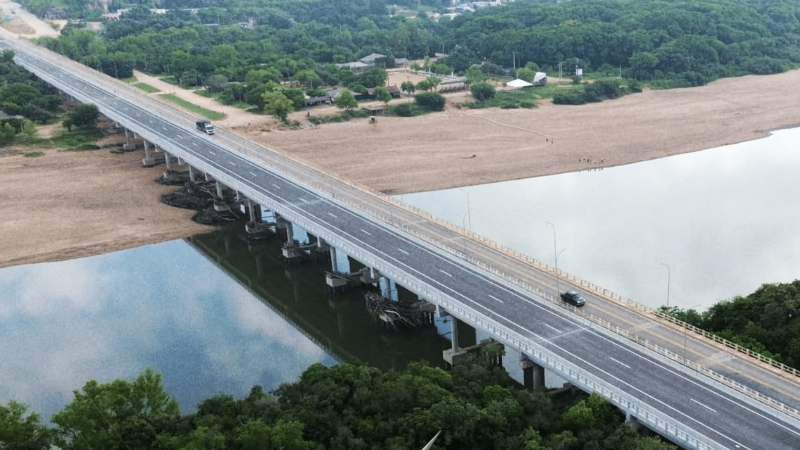 Nova ponte sobre o Rio Camaquã inaugura nesta sexta (30) em Cristal. Foto: Divulgação/PM Cristal.