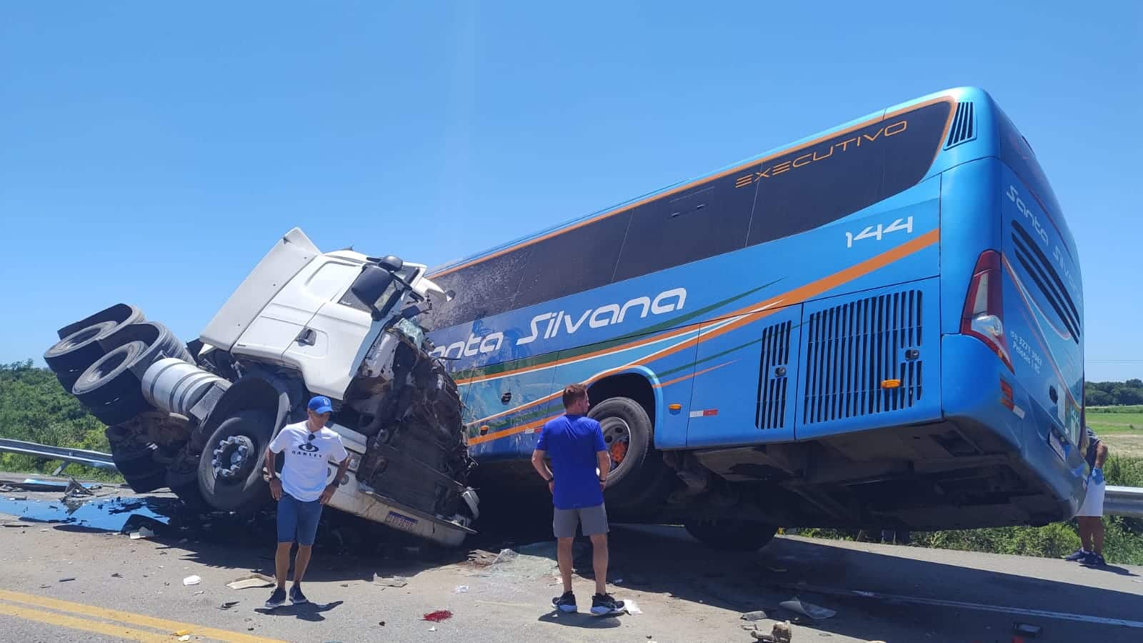Confirmada a identificação dos mortos em acidente na BR-116