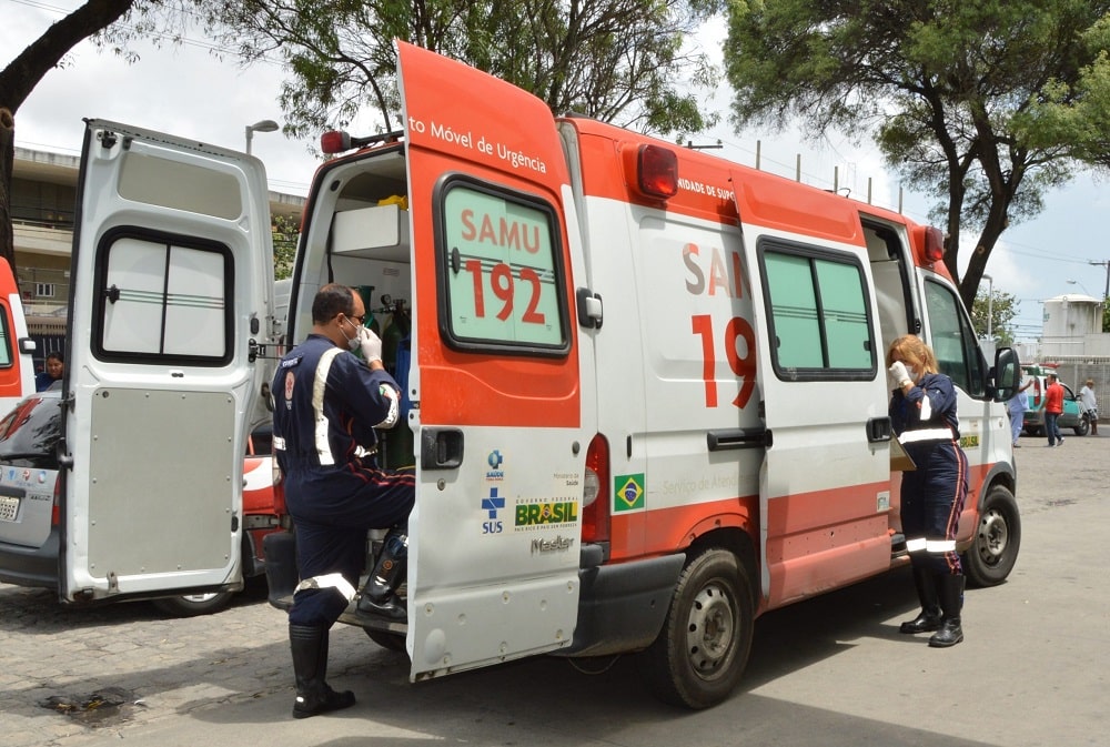 Mulher morre após sofrer descarga elétrica no portão de casa em Pelotas