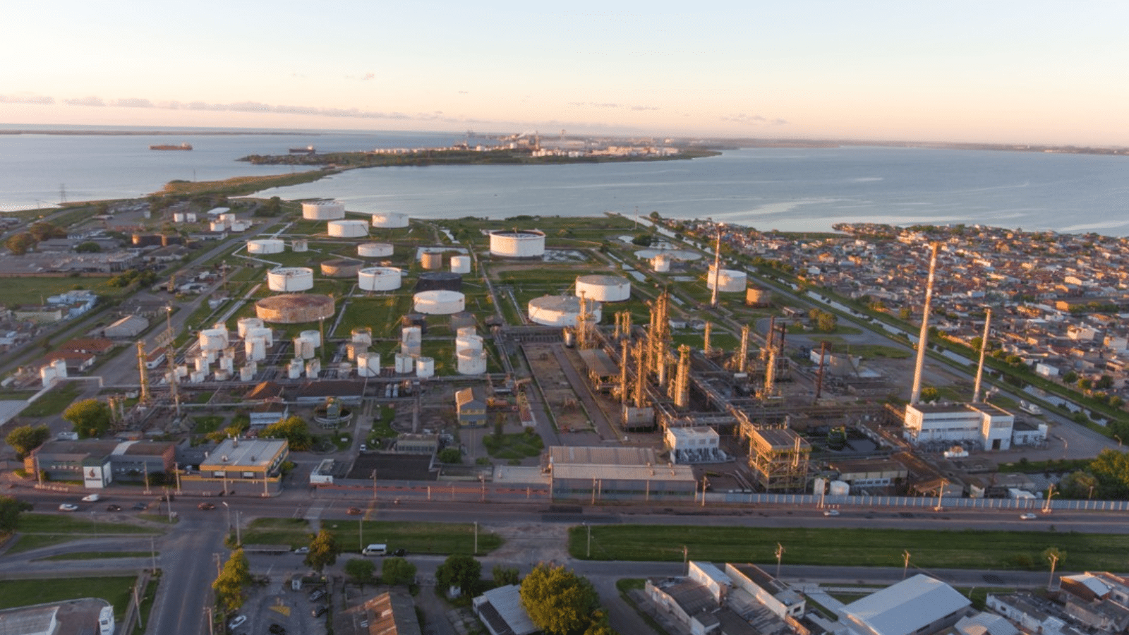 Refinaria Riograndense inicia transição histórica e aposta em biocombustíveis no RS