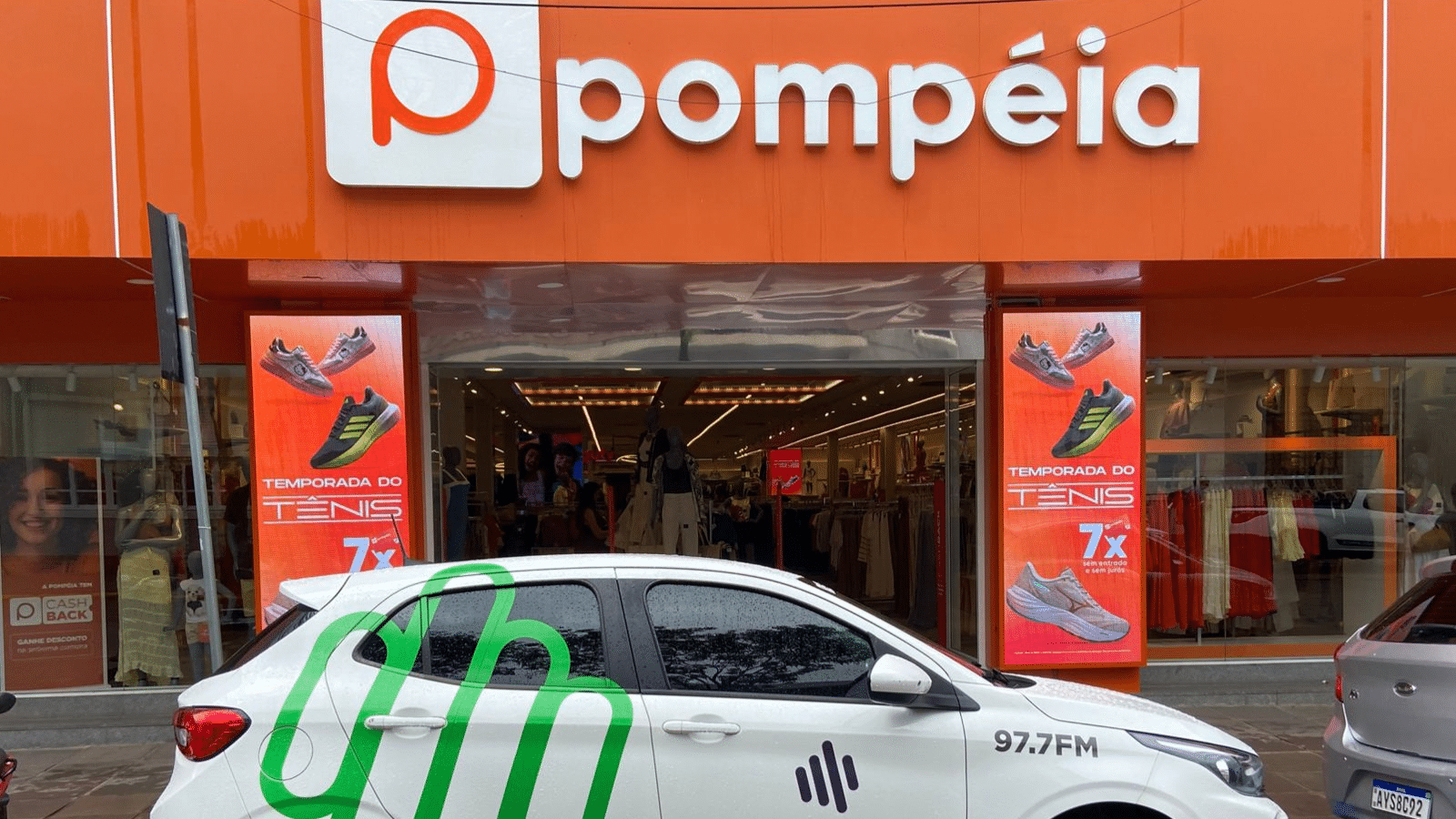 Lojas Pompéia celebra 60 anos com ações especiais em Camaquã. Foto: Valério Weege | Acústica FM