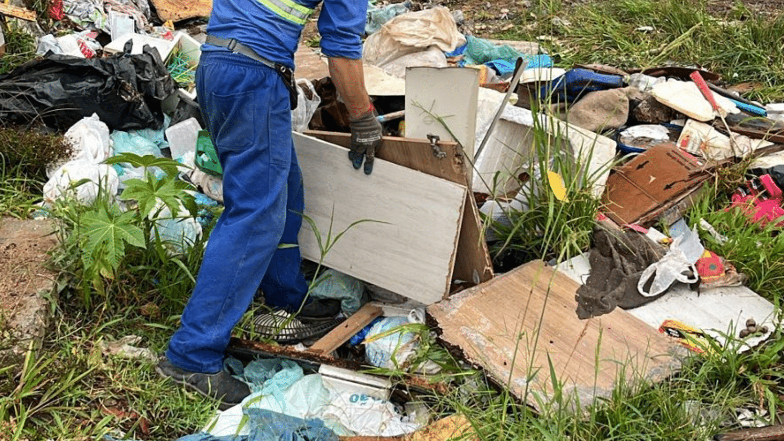 Infraestrutura urbana atua em cinco frentes de trabalho em Camaquã
