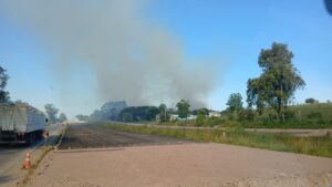 Fumaça atinge trechos da BR-116 em Cristal e Capão do Leão. Foto: Ecovias Sul | Divulgação