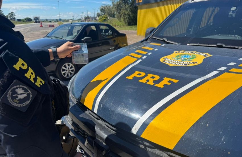 Motorista com carro de Camaquã é preso com CNH comprada por R$ 2.800