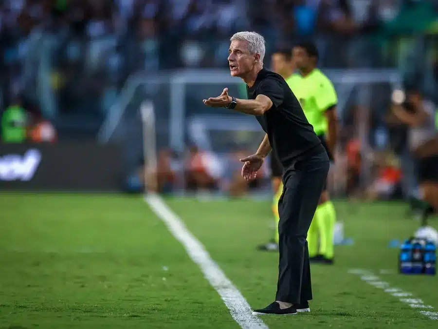 Grêmio: Luís Castro faz desabafo após derrota