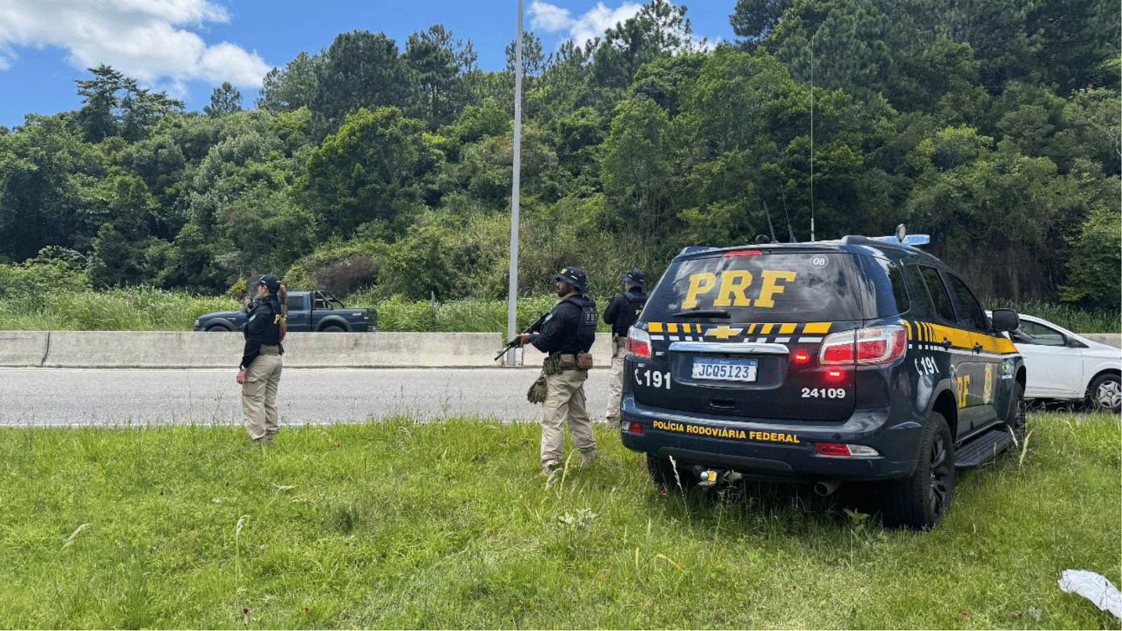 Polícia prende homem com maconha e anabolizantes em Guaíba