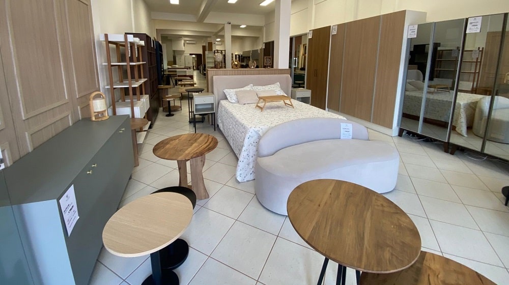 Wood Móveis inaugura com preço de fábrica em Camaquã