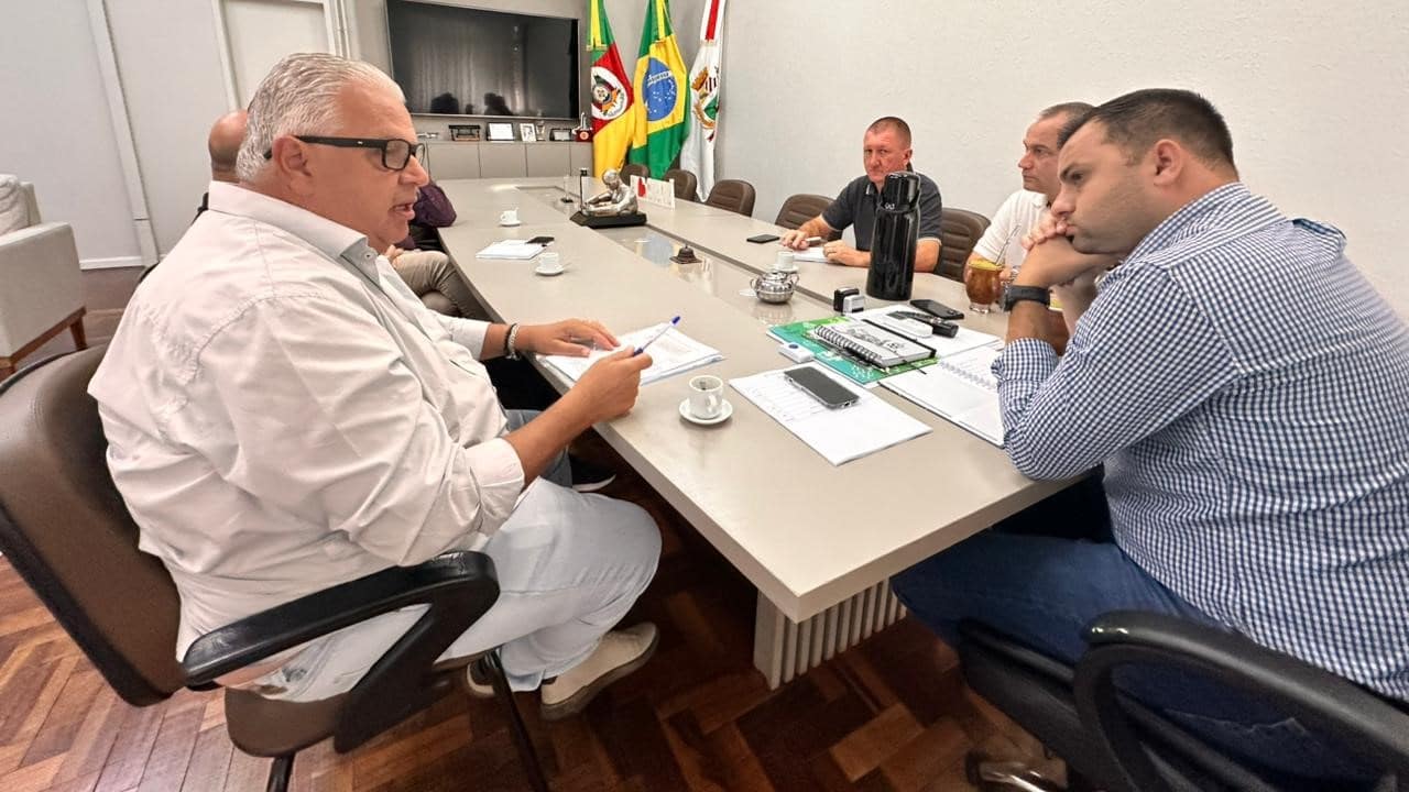 Parceria foca em prevenir cheias e modernizar pontes em Camaquã