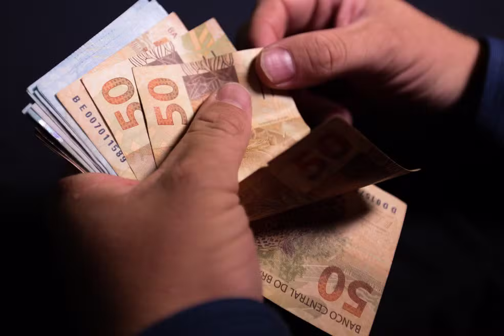 Mudou? Veja a data real do 5º dia útil de maio e não caia em erro - Mega-Sena
