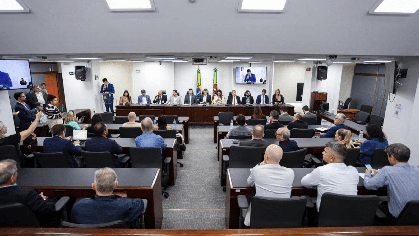 Assembleia Estadual instala Frente Parlamentar em Defesa do Setor Supermercadista