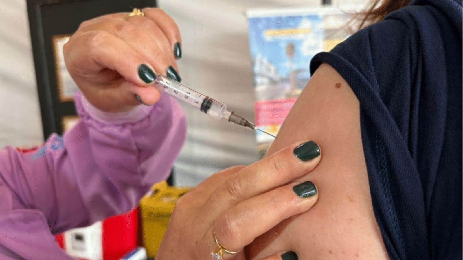 Quais sintomas ficar atento para quem tomou vacina do Butantan