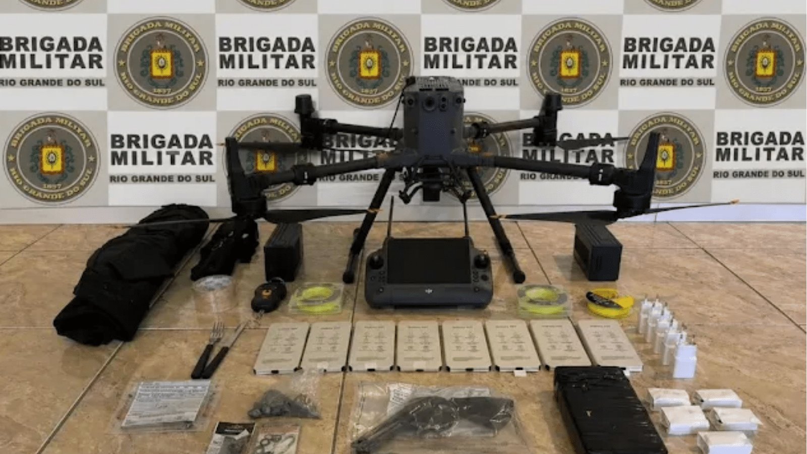 Após tentar de arremessar drogas em presídio, homem morre em confronto com a BM em Caxias do Sul