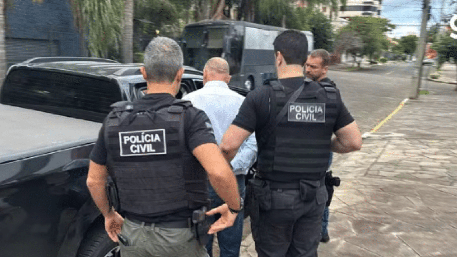"Só muda a camiseta": Delegado Zenon detalha esquema de empresas de fachada em licitações do RS