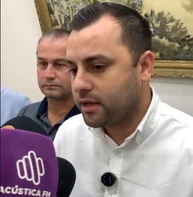 Abner Dillmann detalha quais moradores da Pacheca receberão moradias