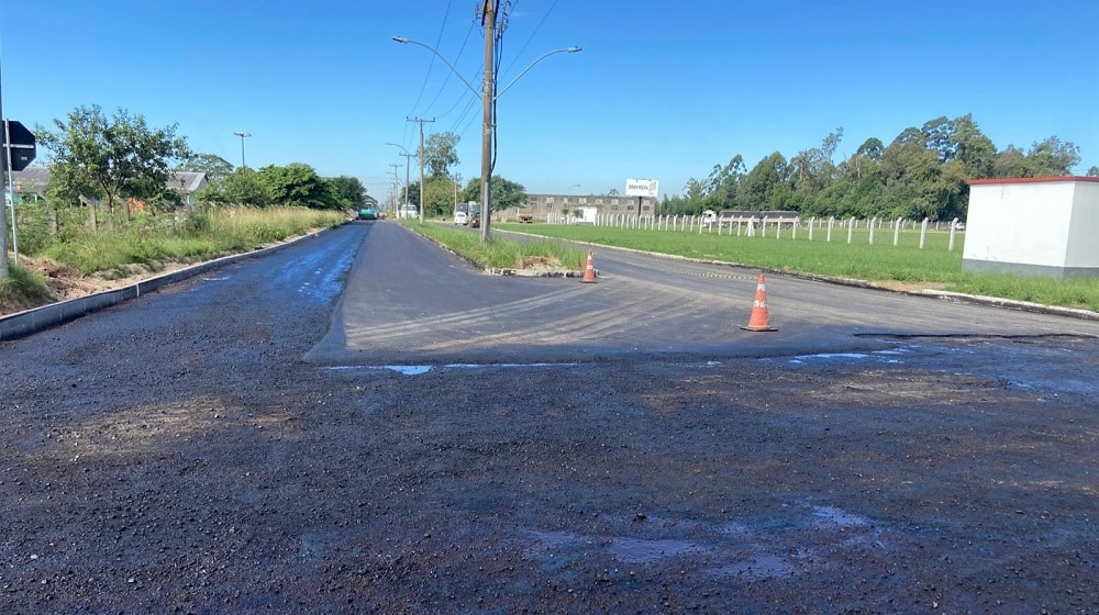 Obra na Dorval Ribeiro viabiliza trânsito pesado no Distrito Industrial