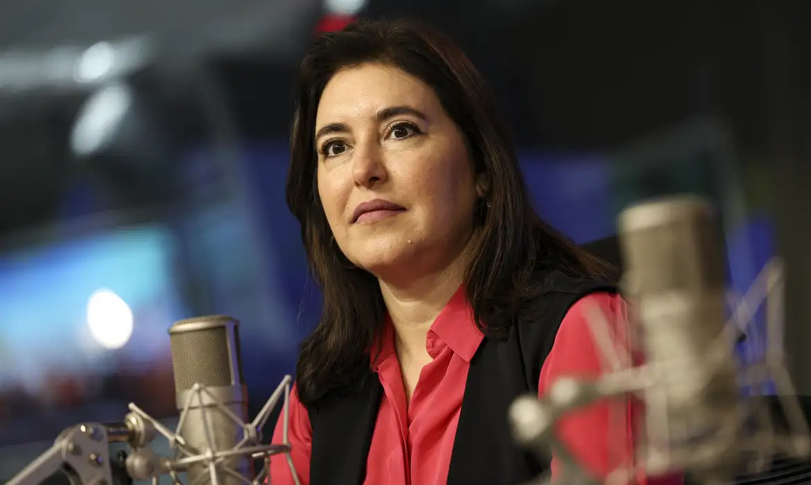 Simone Tebet surge como favorita a vice de Haddad pelo PT