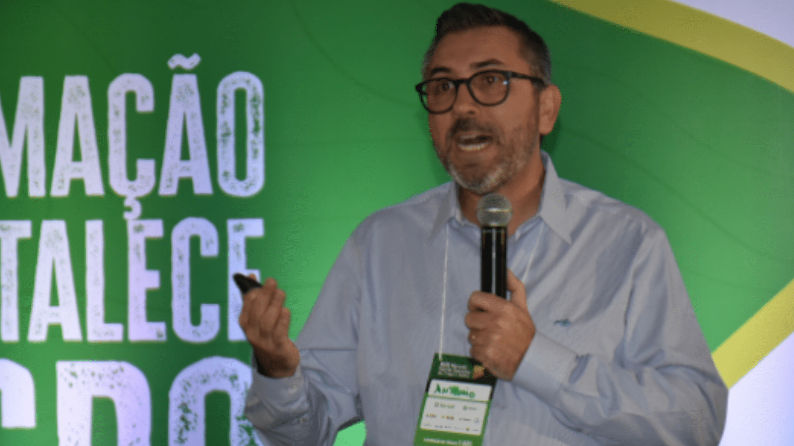 O xadrez do agronegócio: Farsul articula apoio de Renan Calheiros para destravar o PL 5122