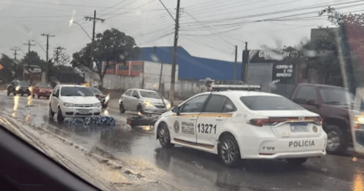 Motociclista morre após colidir contra um carro em Pelotas
