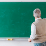Aprovação escolar sobe 21% no Estado, mas índice de aprendizagem cai 6%