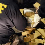 PRF prende dupla que transportava 100kg de maconha em Santa Maria