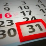 Nova lei proíbe trabalho no feriado a partir de hoje! Veja quem fecha