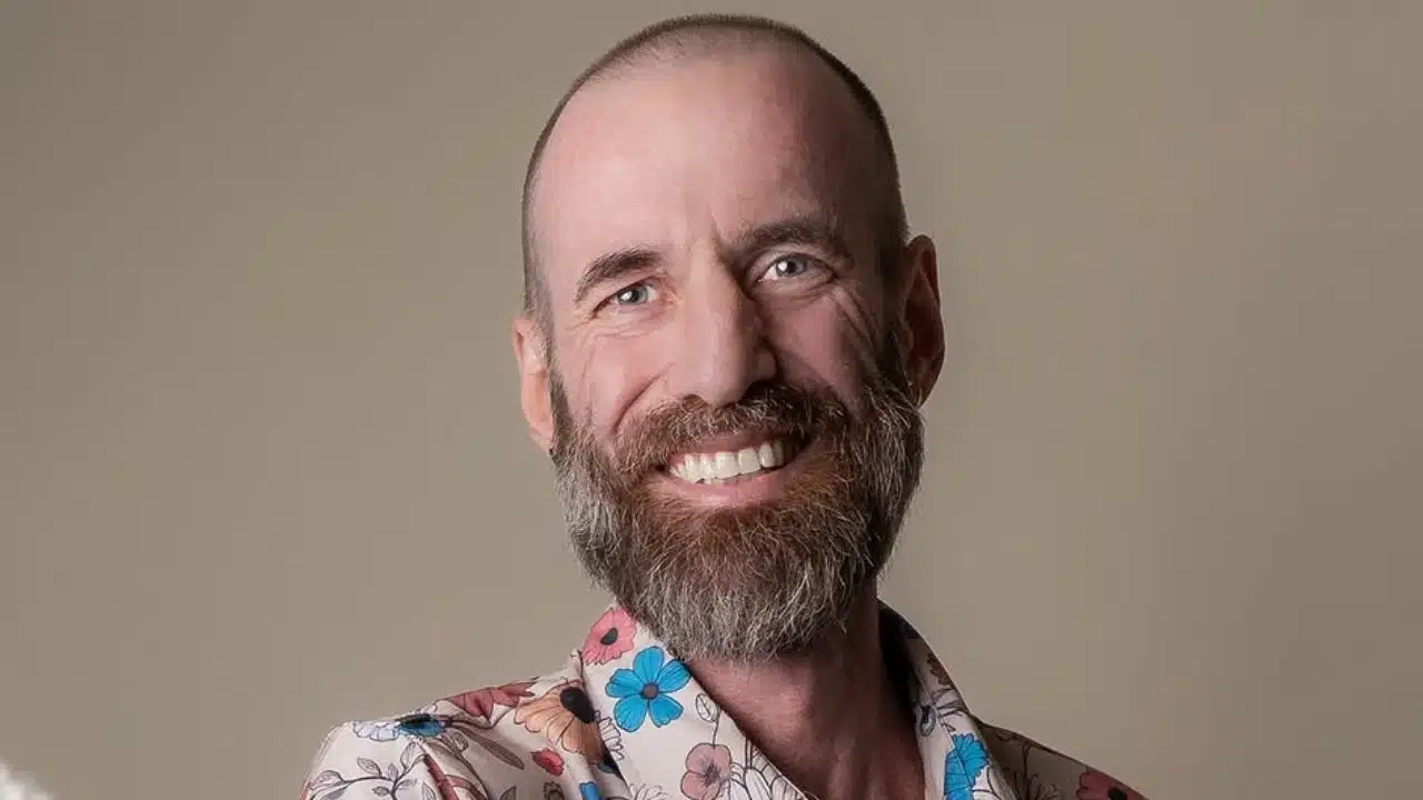 Morre aos 47 anos, Tiago Pitthan, que curtiu o próprio velório os amigos