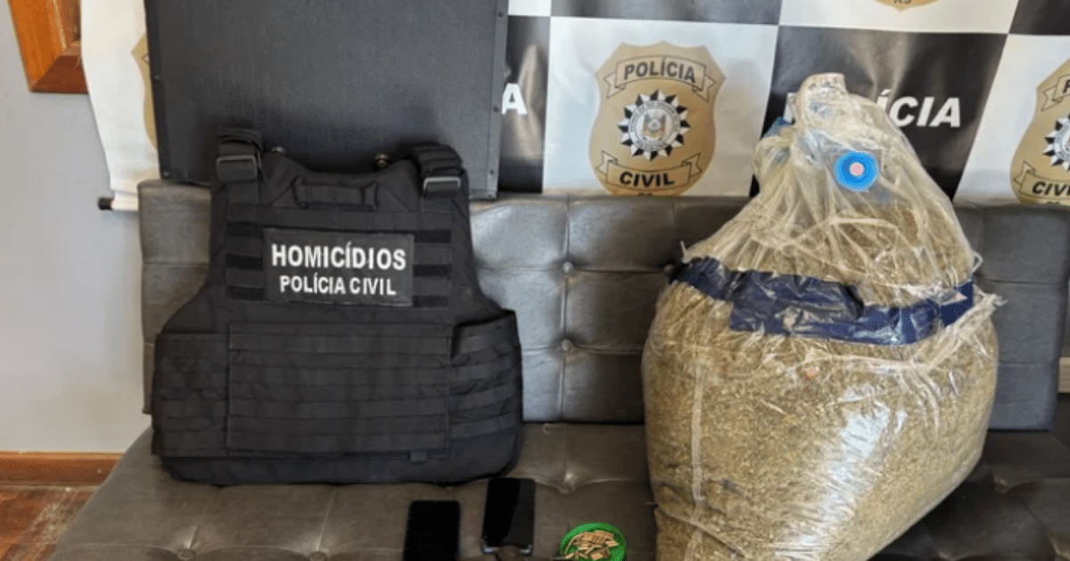 Polícia prende três homens e apreende sacola com 10 kg de maconha em Rio Grande