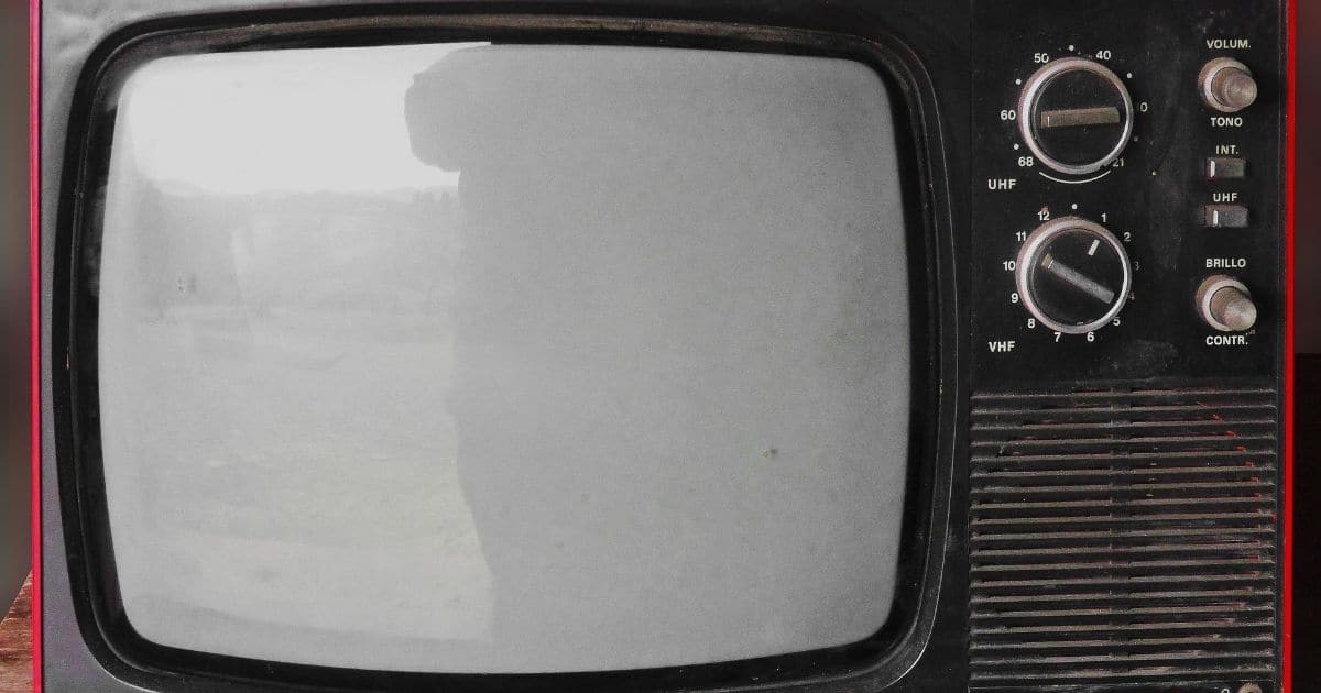 Hoje na história – 03 de julho – Londres realiza a primeira transmissão de TV em cores