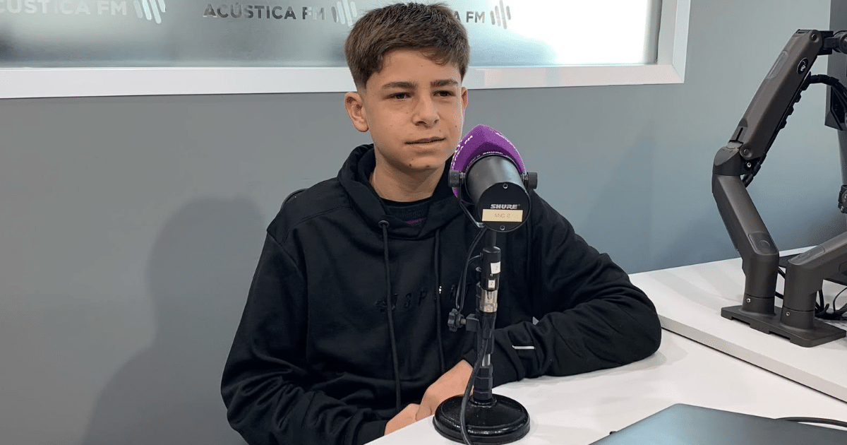 “Conforme eu via os cortes, fui gostando cada vez mais”, conta adolescente sobre paixão pela barbearia