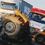 Falha mecânica em trator provoca acidente com três veículos em Santa Cruz do Sul