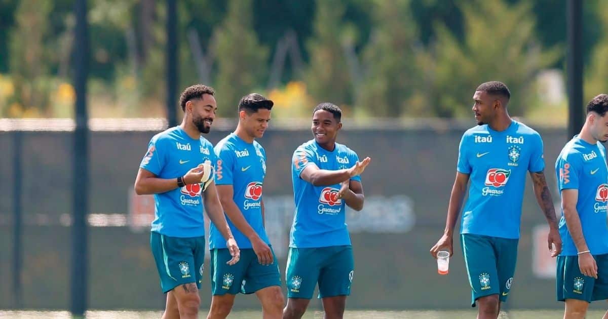 Brasil inicia preparação para oitavas da Copa do Mundo contra Noruega