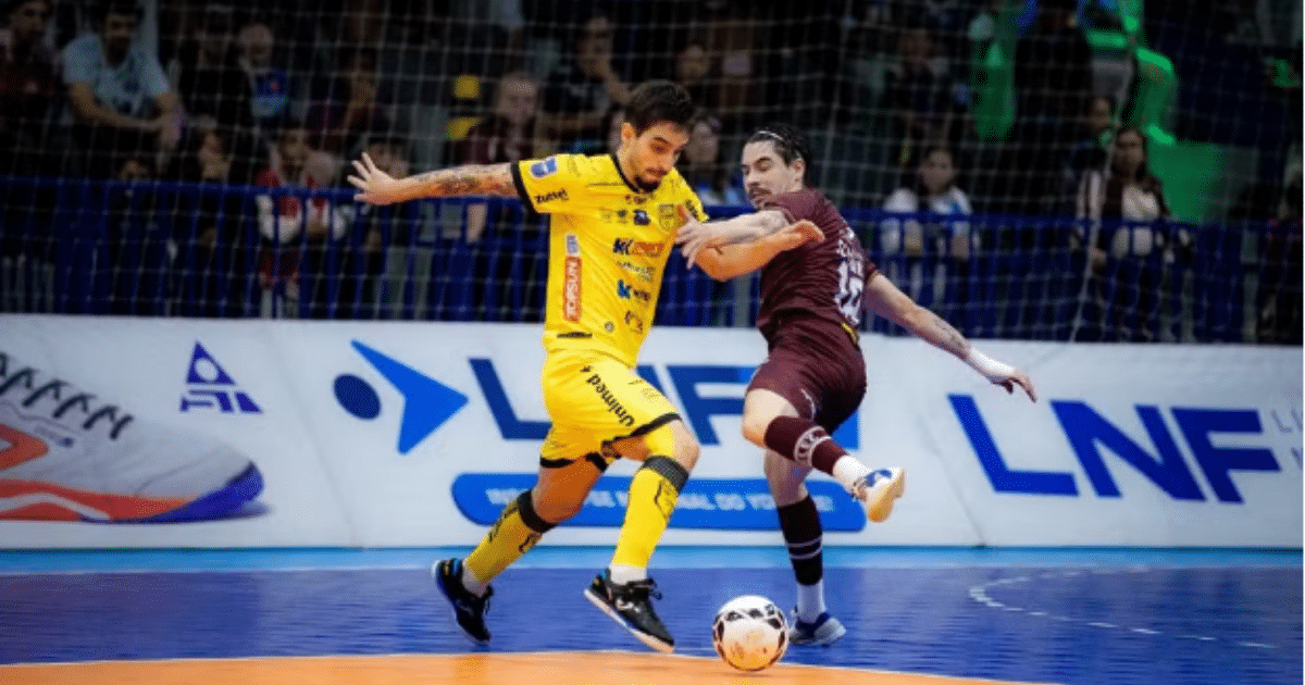 Camaquã vence Jaraguá e avança à semifinal da Copa LNF