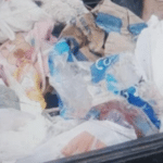 Feto é encontrado dentro de contêiner de lixo em Cachoeirinha