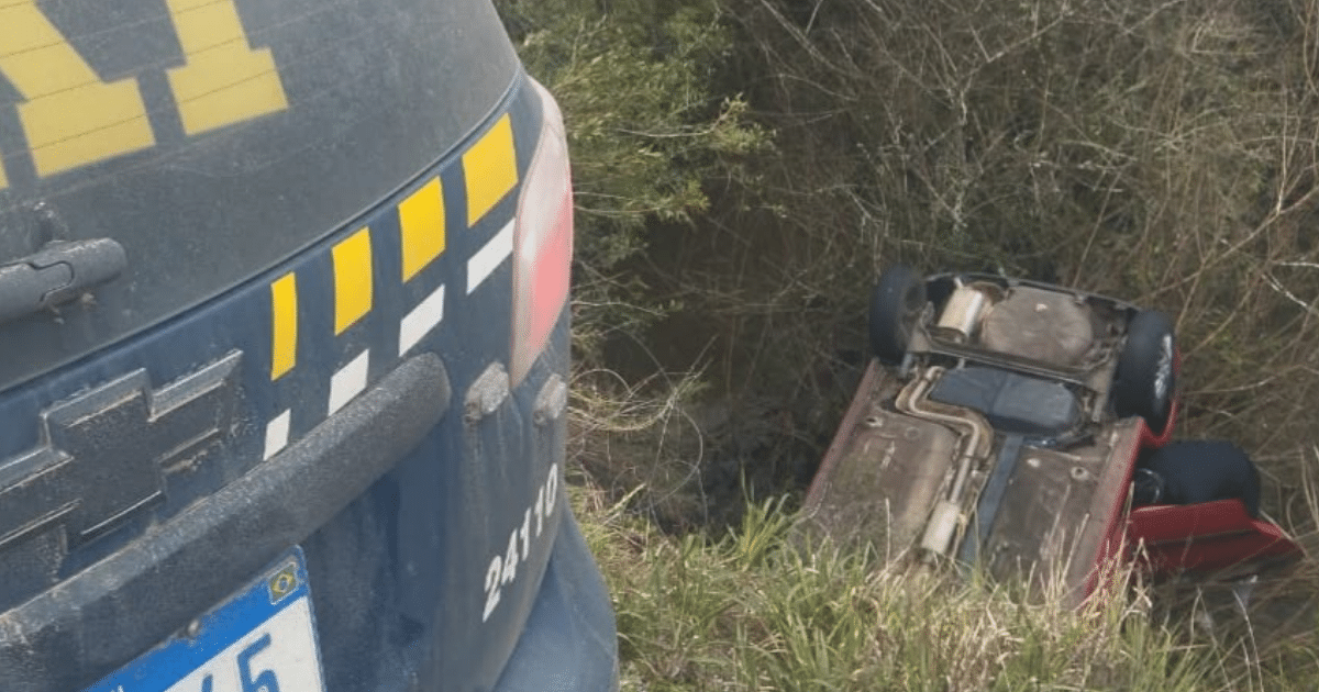 Polícia resgata casal de idosos após ficar preso por mais de 34 horas dentro de carro em Dom Pedrito