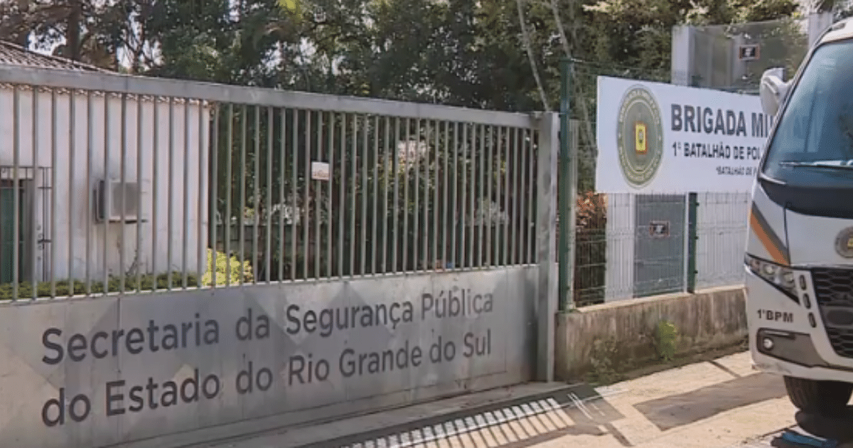 Policiais Militares são presos com drogas em viaturas em Porto Alegre