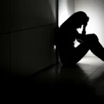 SUS libera ajuda gratuita no celular para jovens com ansiedade e depressão